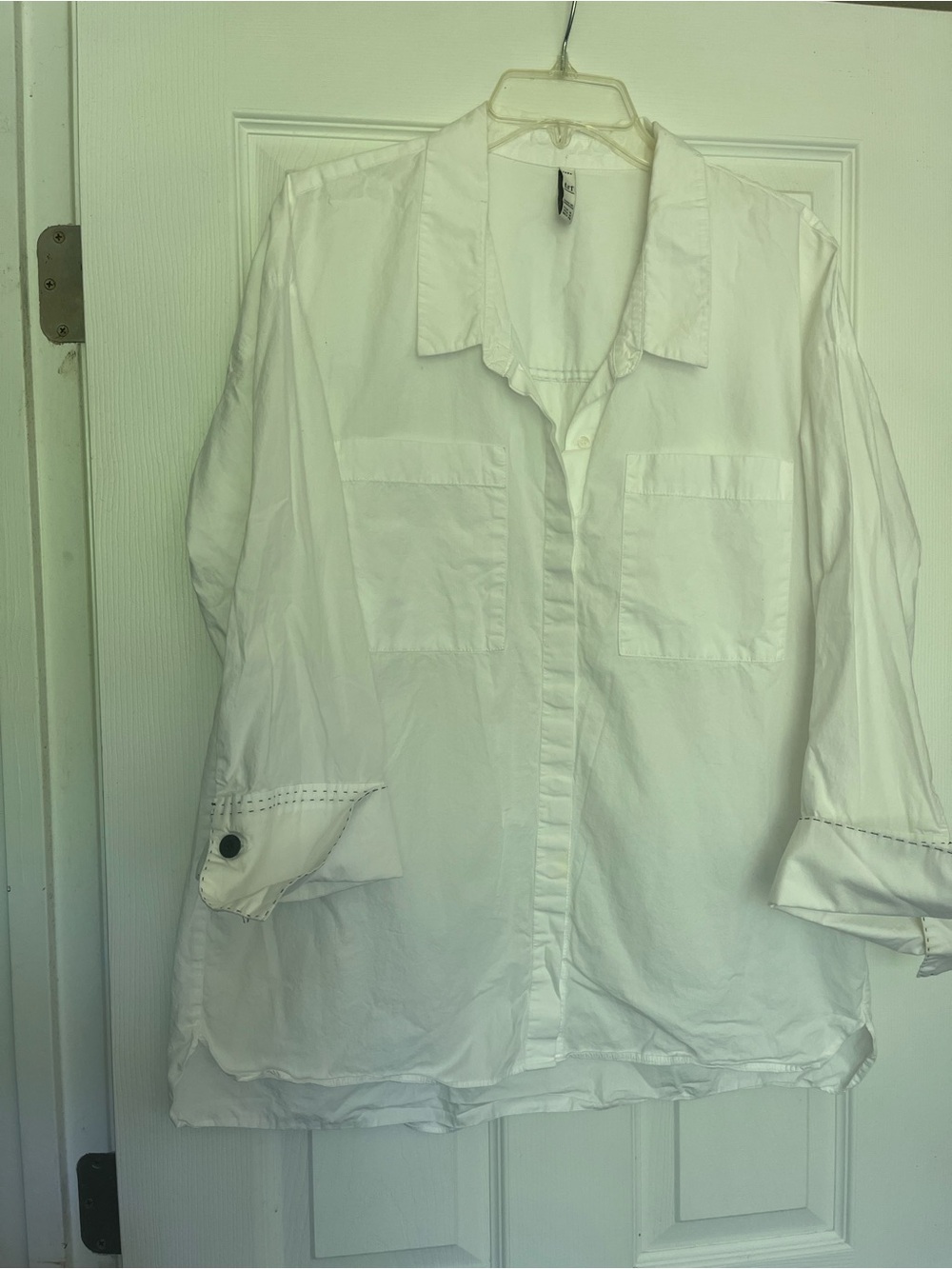 Zara White Collared Button-Down Shirt